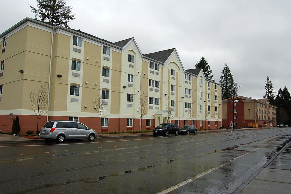 Candlewood Suites