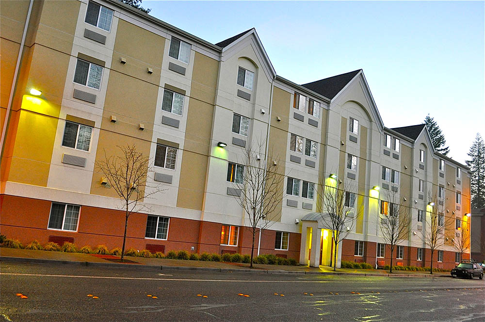Candlewood Suites 1